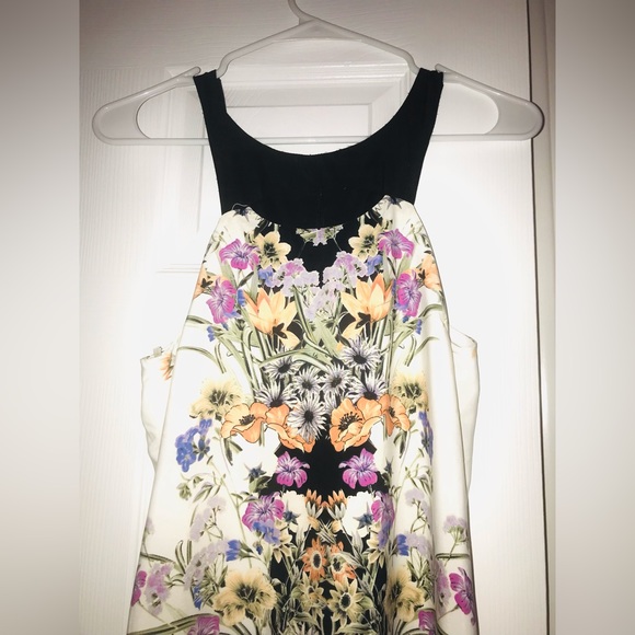 Floral Sleeveless Dress - Picture 5 of 6